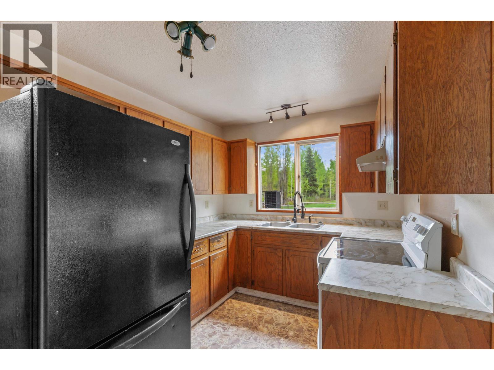 5161 Graves Road, Prince George, British Columbia V2N 6E9 - Photo 3 - R3124462