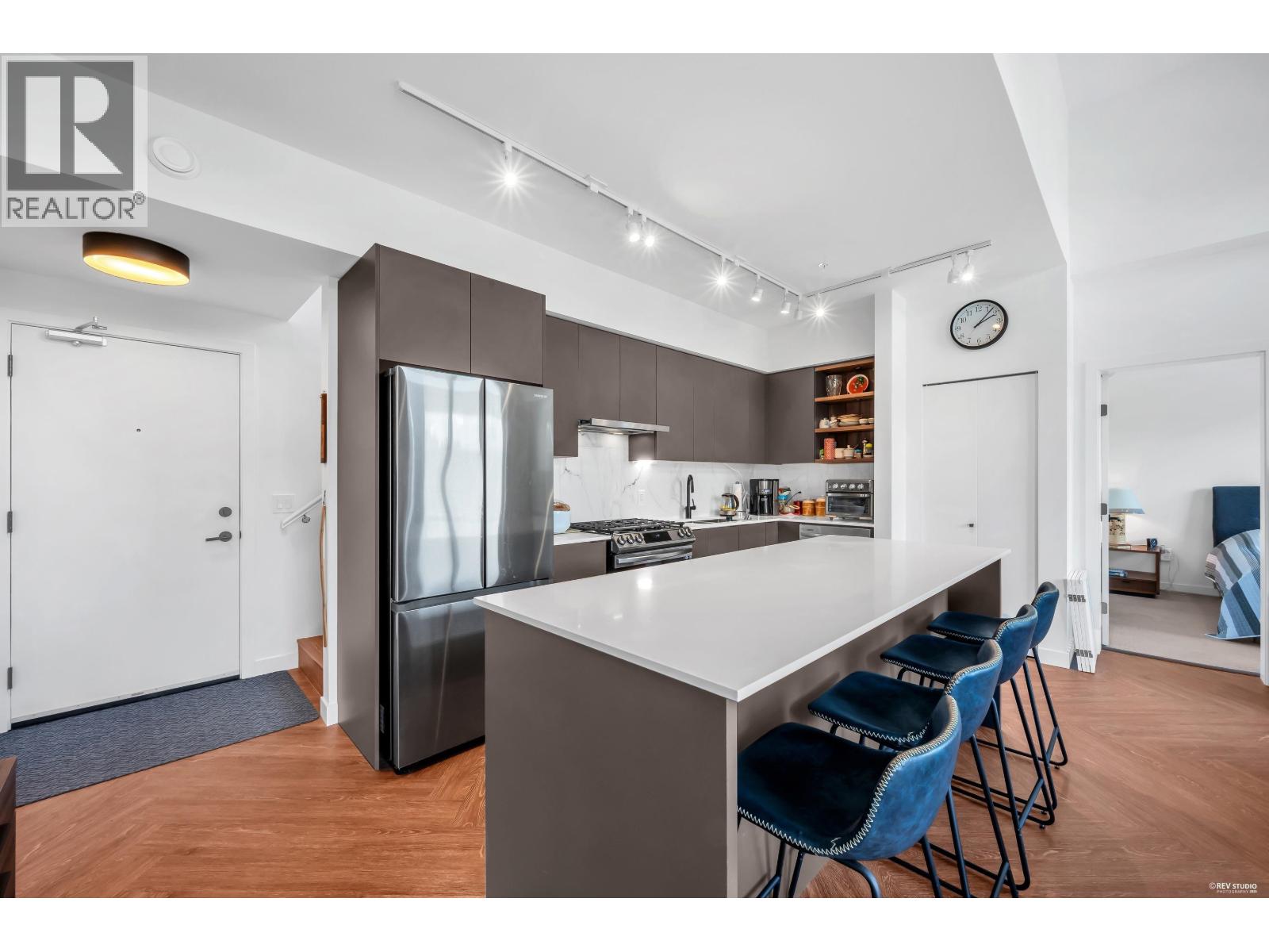 608 3229 ST JOHNS STREET, Port Moody, British Columbia