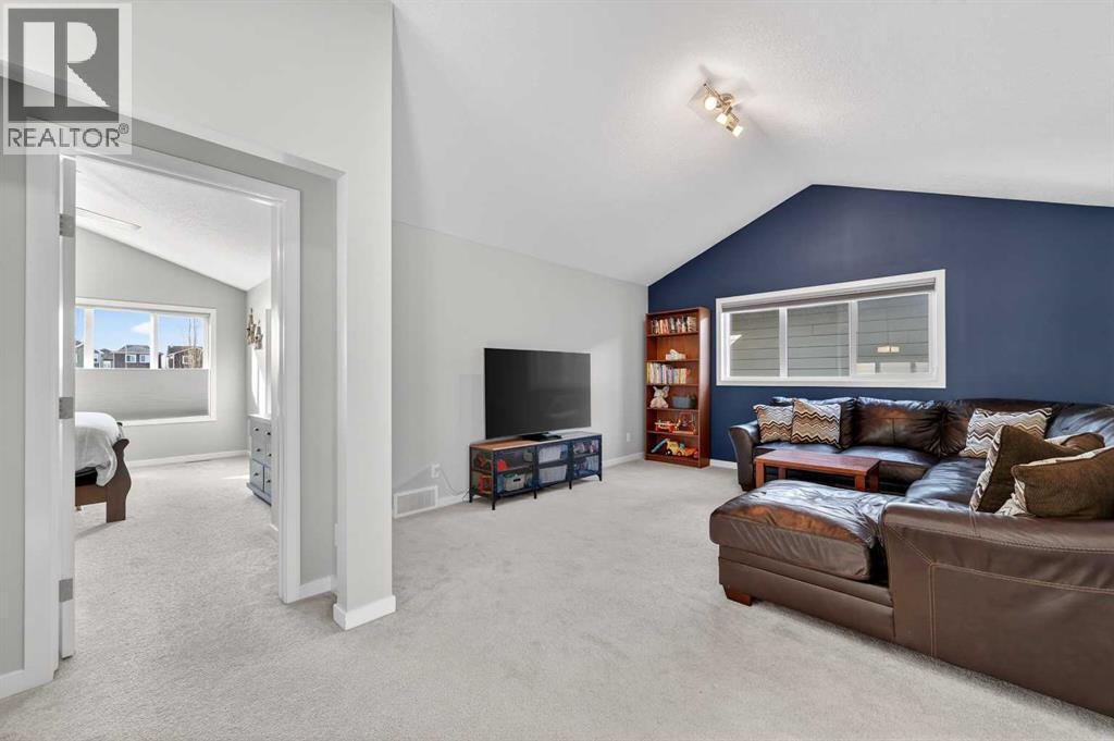 242 Mahogany Passage SE, Calgary, Alberta  T3M 2J8 - Photo 20 - A2305710