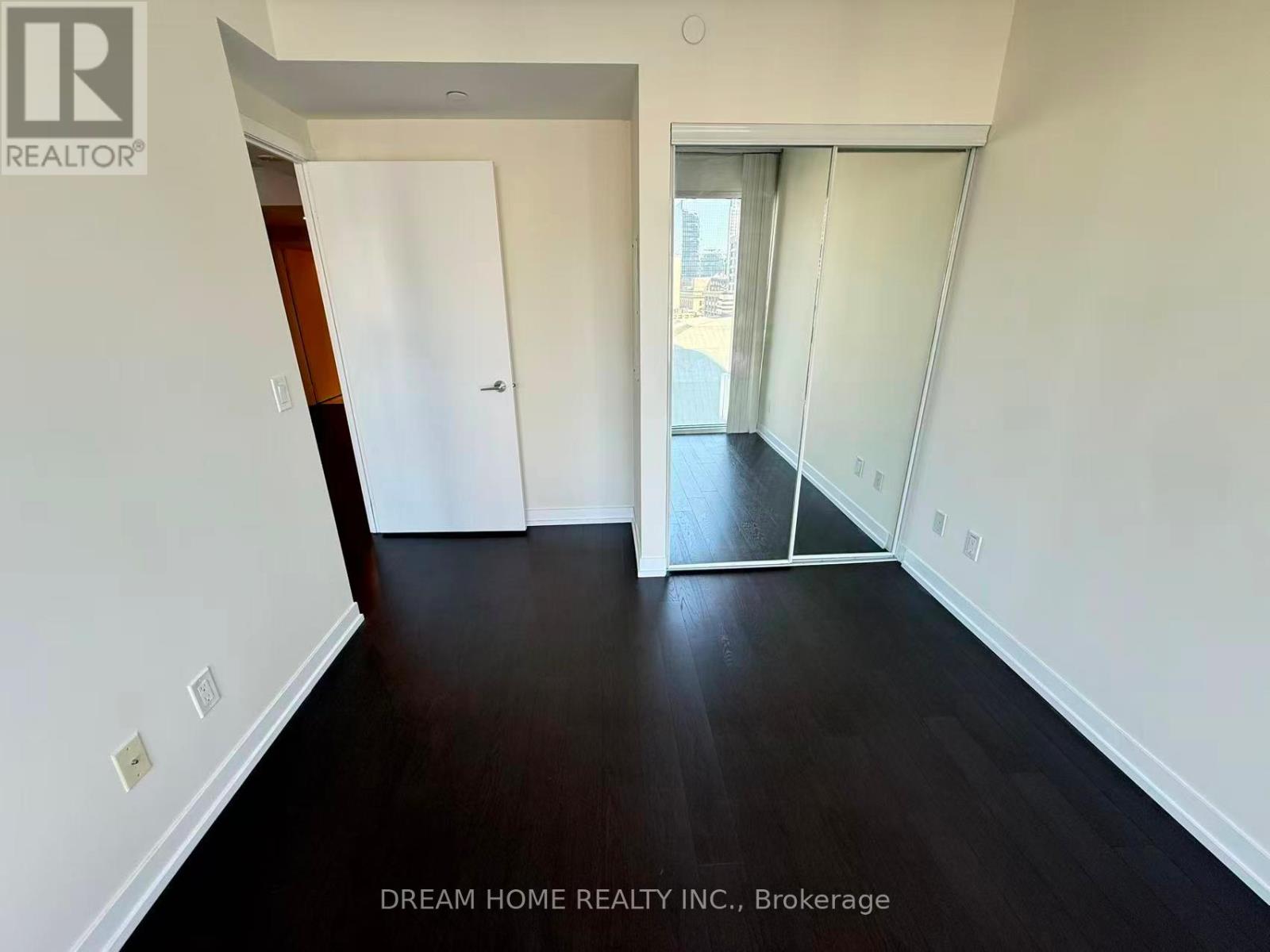 1905 - 85 Wood Street, Toronto, Ontario  M4Y 0E8 - Photo 6 - C13141266