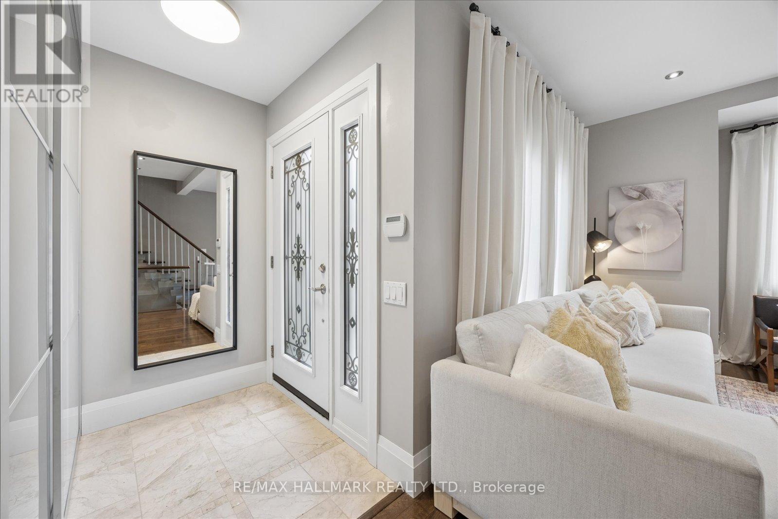 65 Cleveland Street, Toronto, Ontario  M4S 2W3 - Photo 4 - C13141284