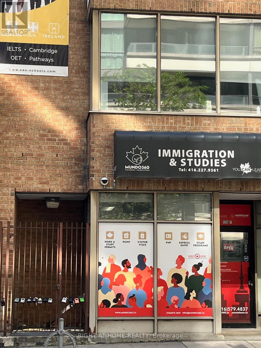 821 - 111 Elizabeth Street, Toronto, Ontario  M5G 1P7 - Photo 18 - C13141290