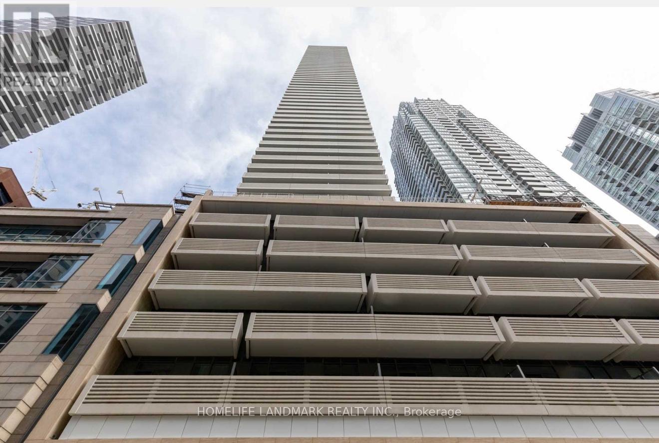 2510 - 2221 Yonge Street, Toronto, Ontario  M4S 2B4 - Photo 1 - C13141294