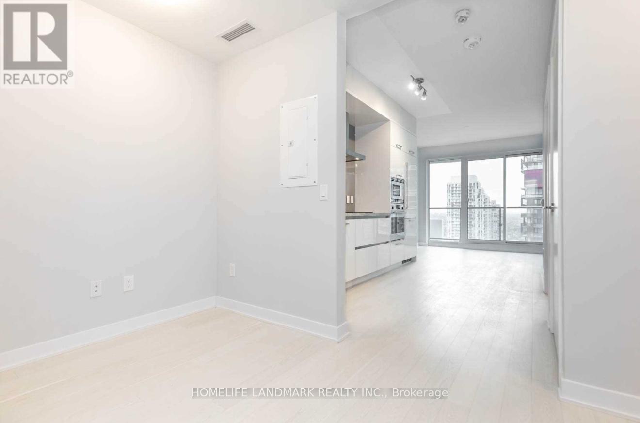 2510 - 2221 Yonge Street, Toronto, Ontario  M4S 2B4 - Photo 3 - C13141294