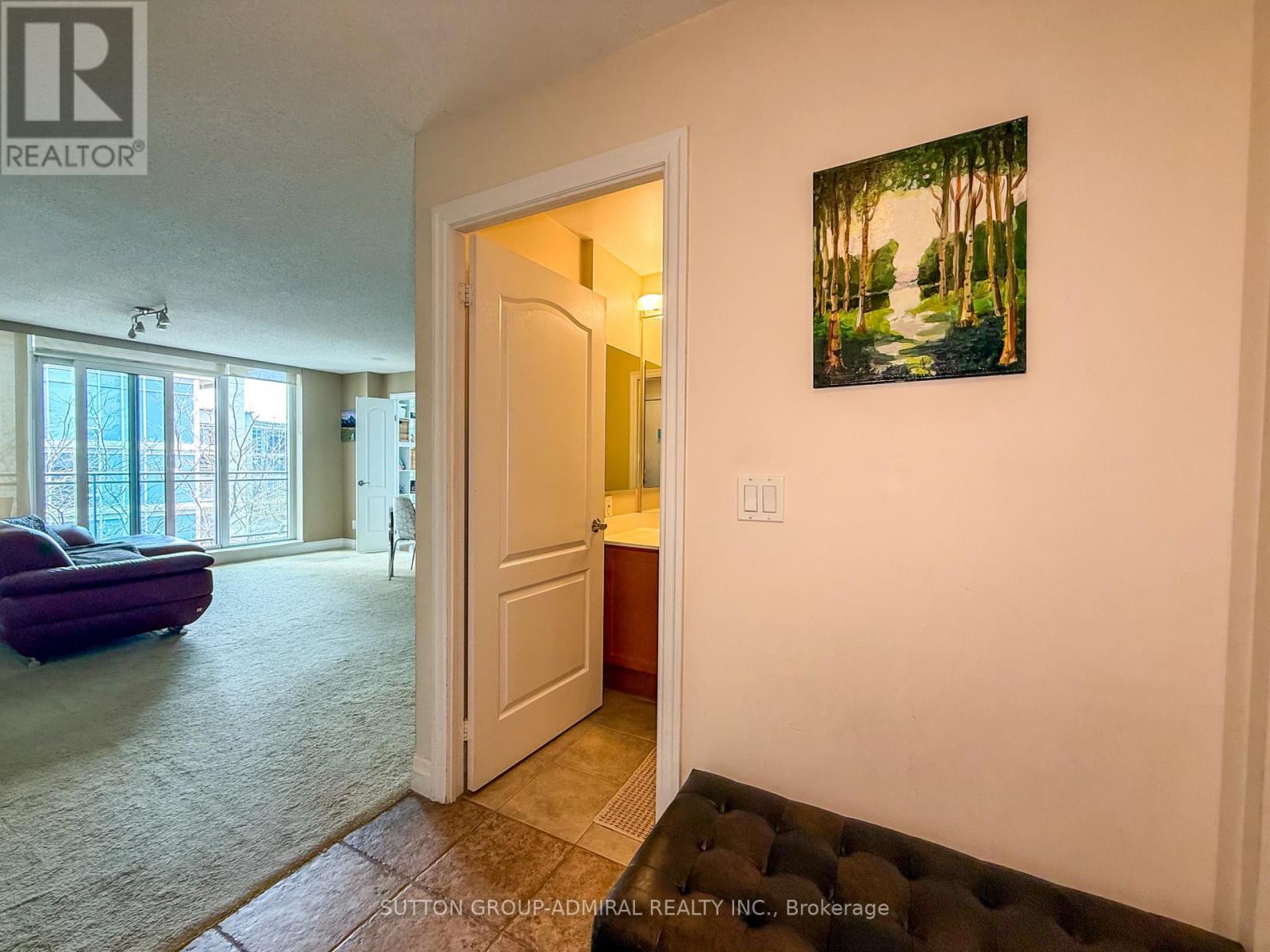 415 - 2119 Lake Shore Boulevard W, Toronto, Ontario  M8V 4E8 - Photo 3 - W13141278