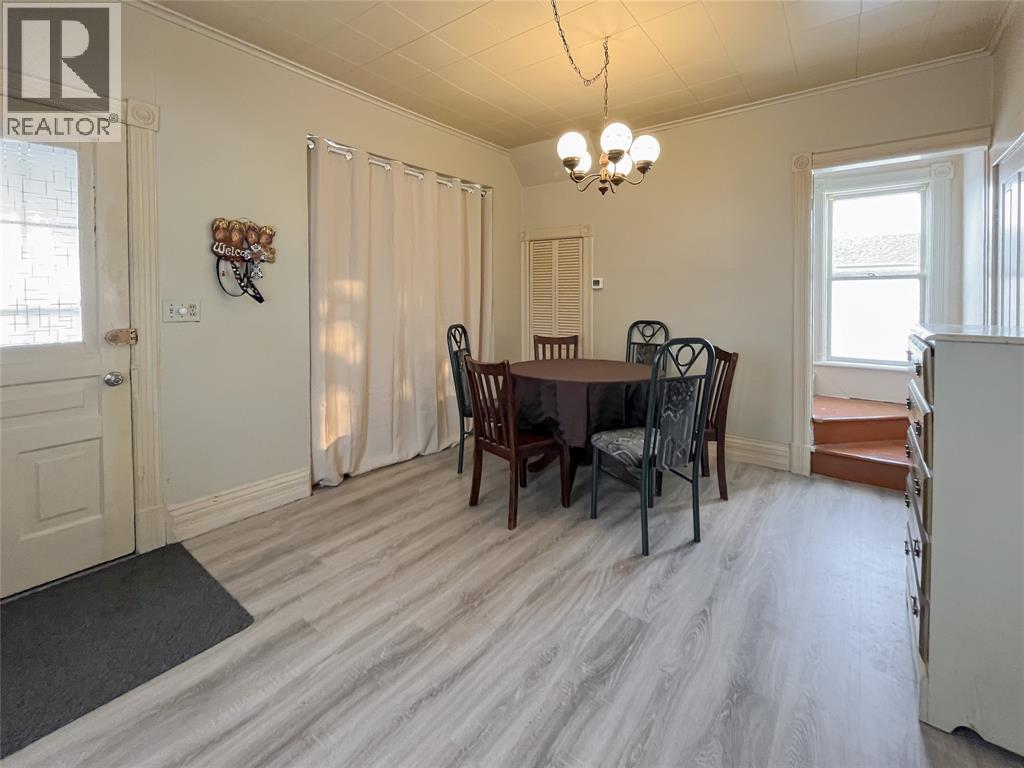 305 St Clair Street, Chatham, Ontario  N7L 3J8 - Photo 3 - 26011295