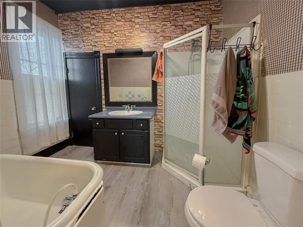 305 St Clair Street, Chatham, Ontario  N7L 3J8 - Photo 9 - 26011295