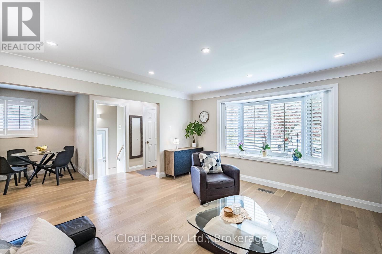 1195 Stanley Drive, Burlington, Ontario  L7P 2K9 - Photo 8 - W13137472
