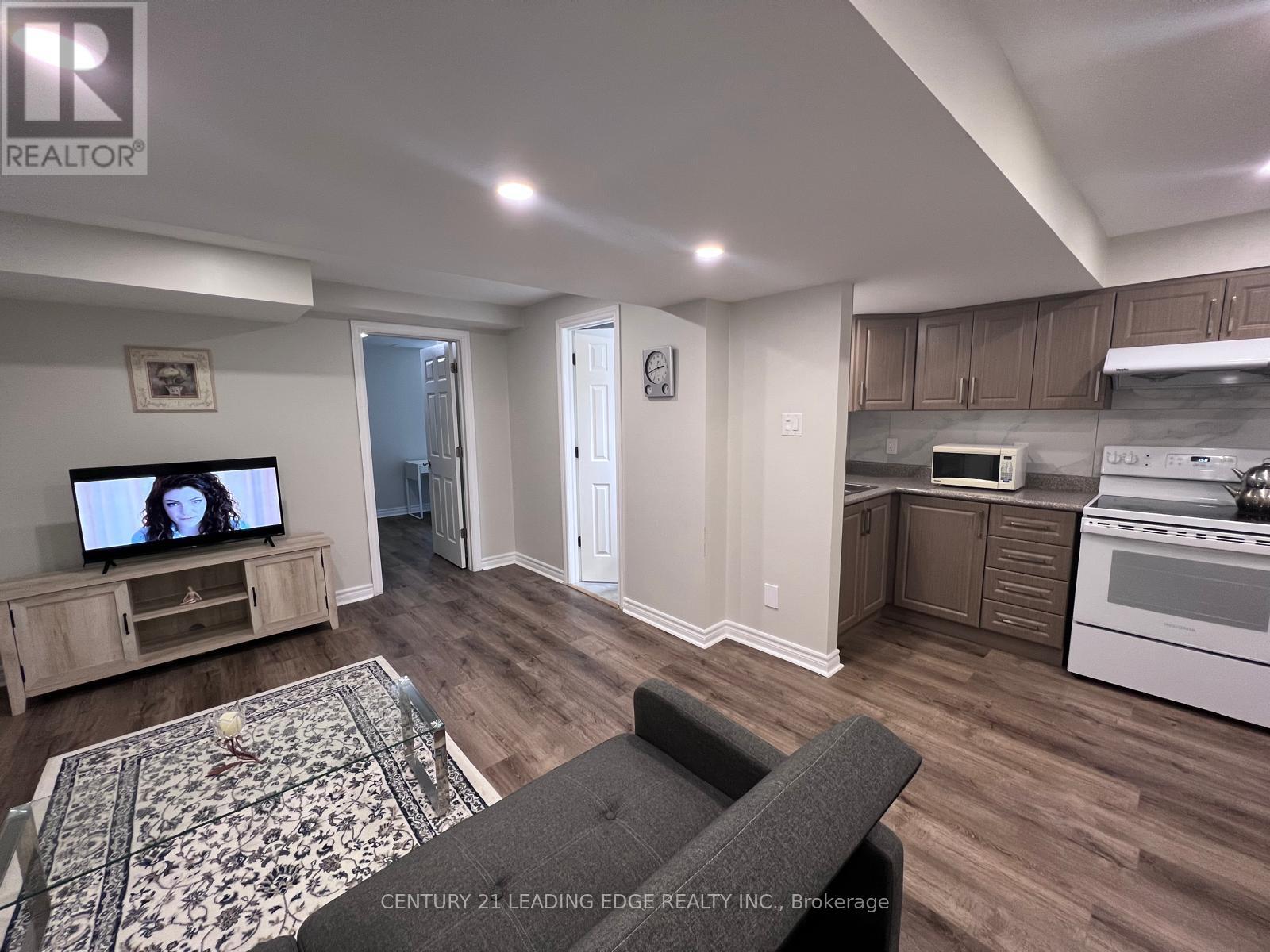 Bsmt - 109 Harvest Hills Boulevard, East Gwillimbury, Ontario  L9N 0B4 - Photo 2 - N13099958