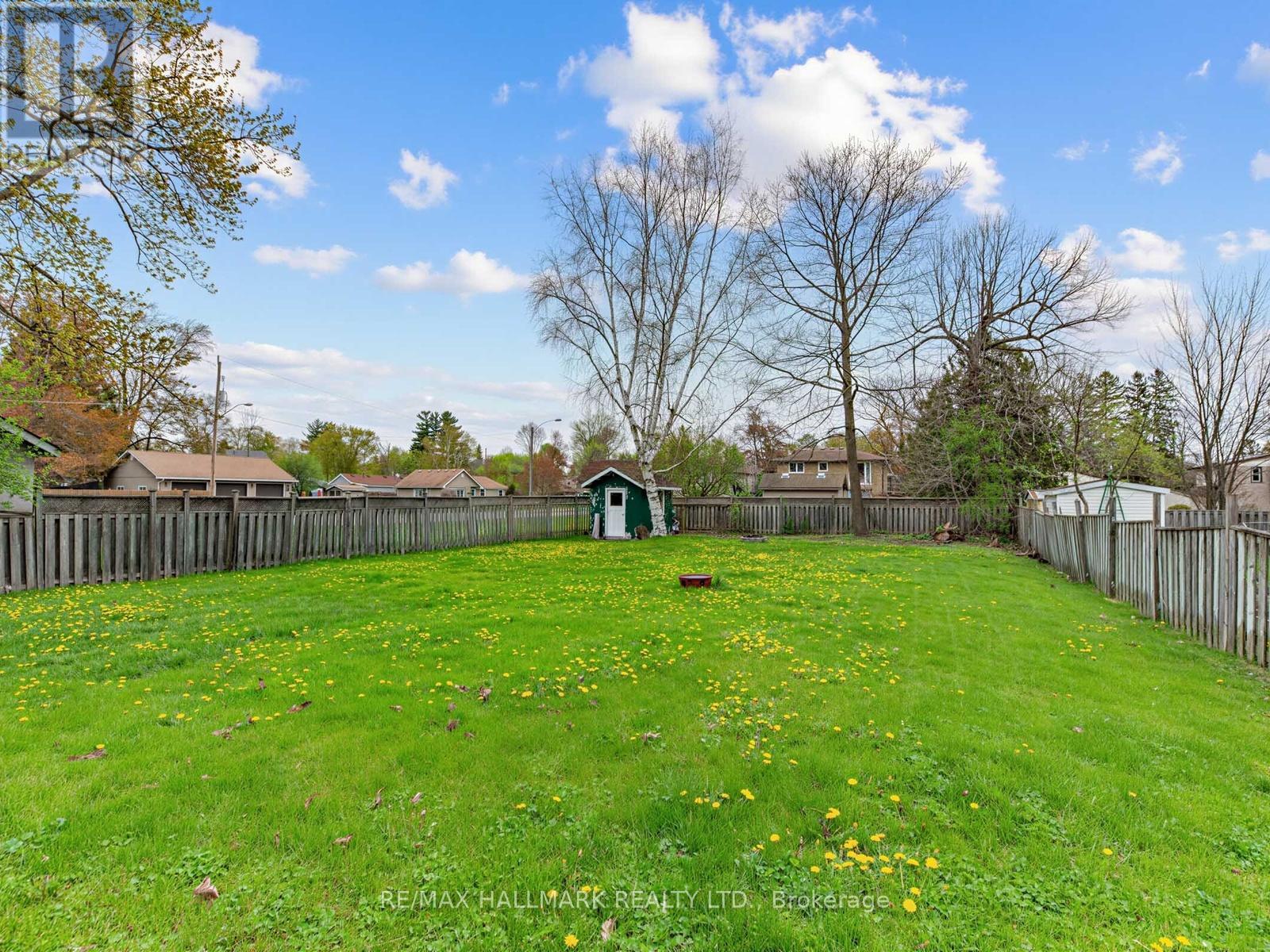 21 Pleasant Avenue, East Gwillimbury, Ontario  L9N 1A1 - Photo 31 - N13141460
