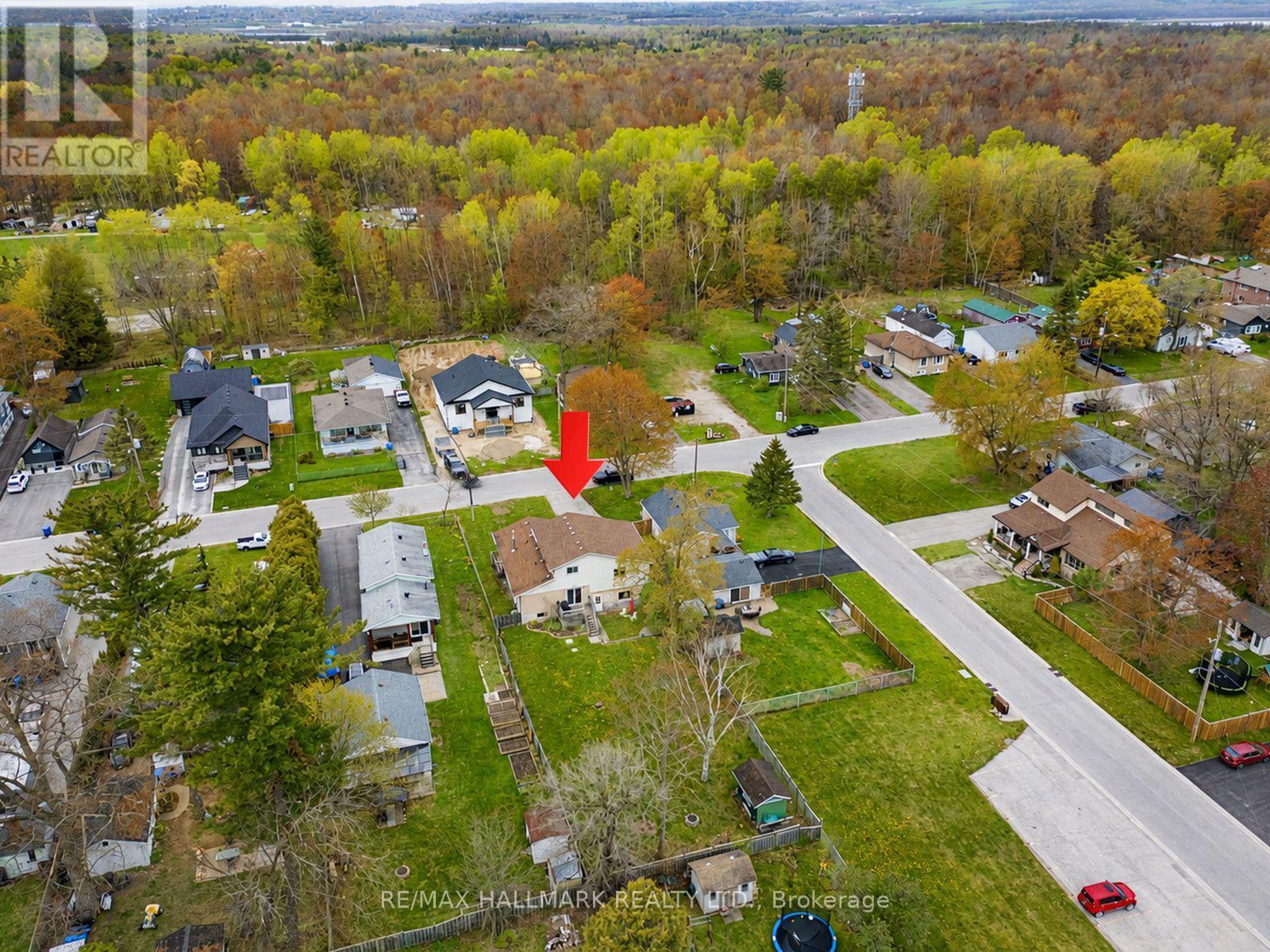 21 Pleasant Avenue, East Gwillimbury, Ontario  L9N 1A1 - Photo 39 - N13141460