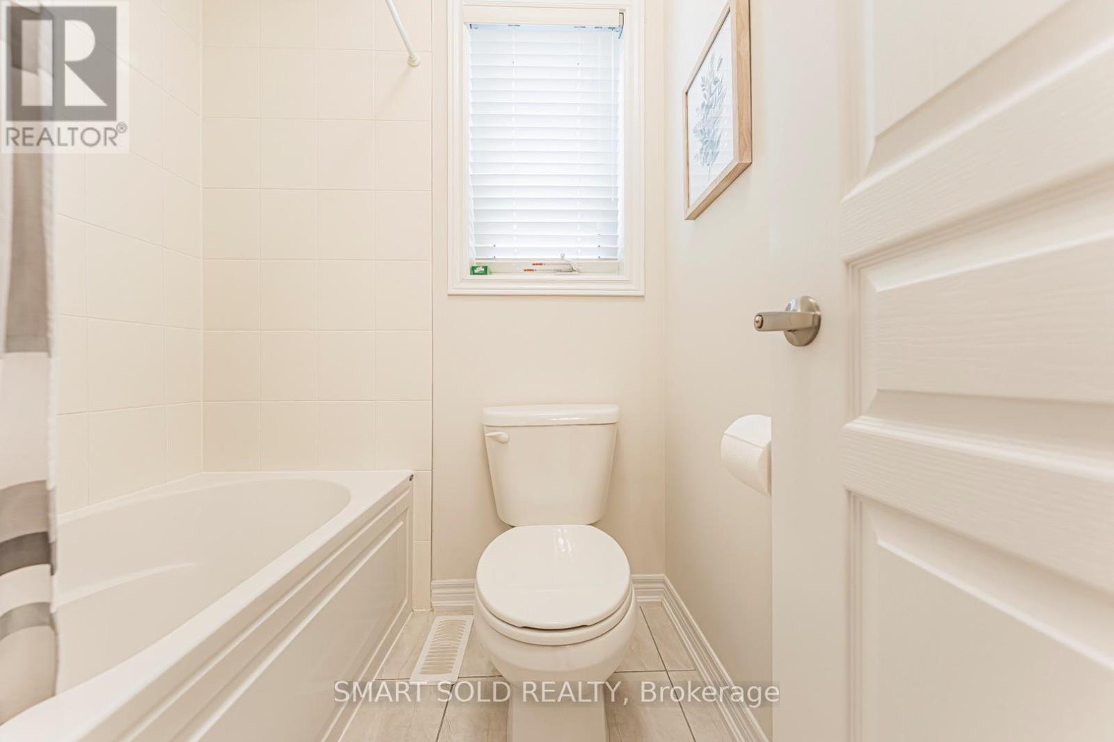 22 Mayapple Lane N, Richmond Hill, Ontario  L4E 1B8 - Photo 34 - N13141508