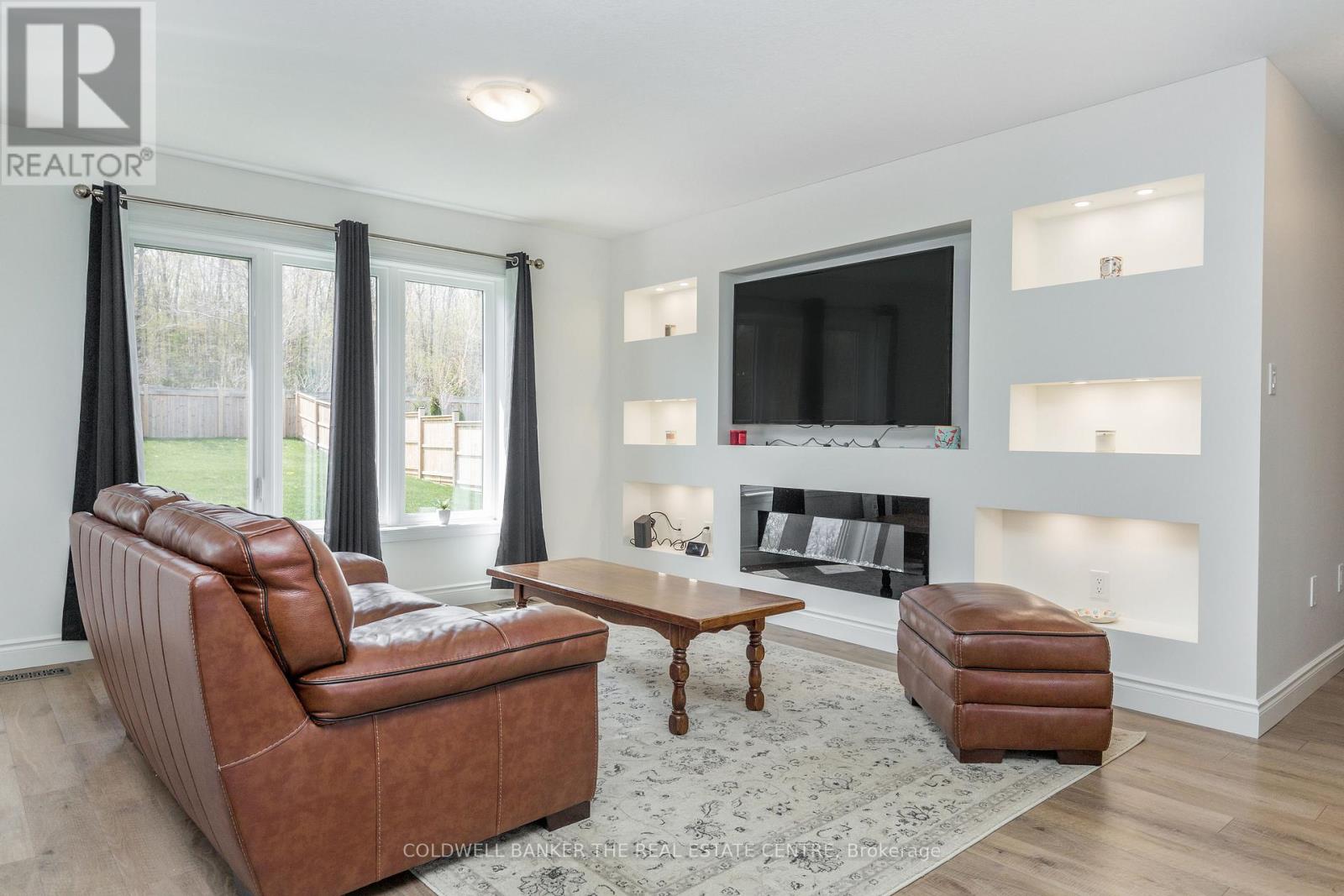 41 Hunter Avenue, Tay, Ontario  L0K 2A0 - Photo 12 - S13141478