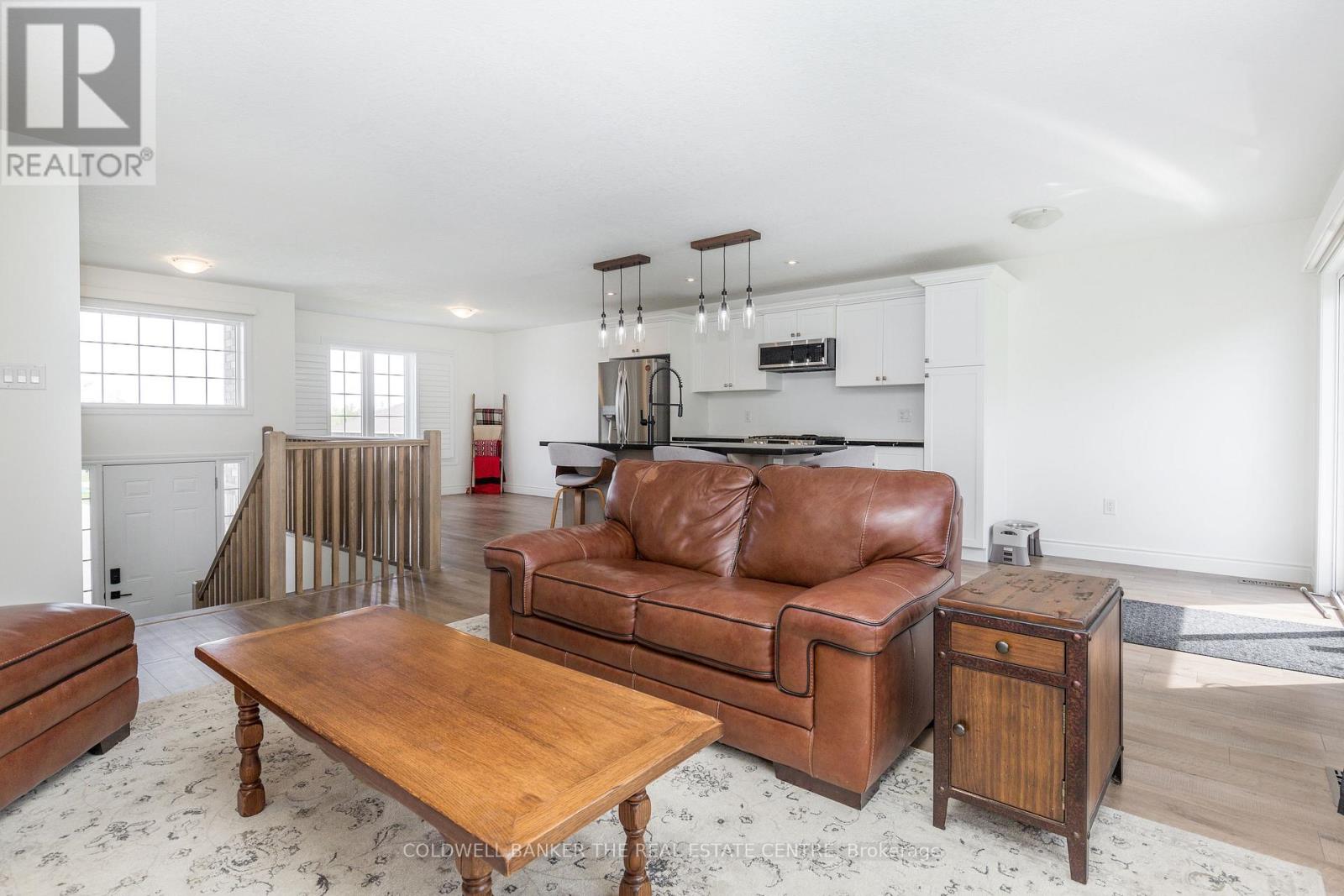 41 Hunter Avenue, Tay, Ontario  L0K 2A0 - Photo 14 - S13141478