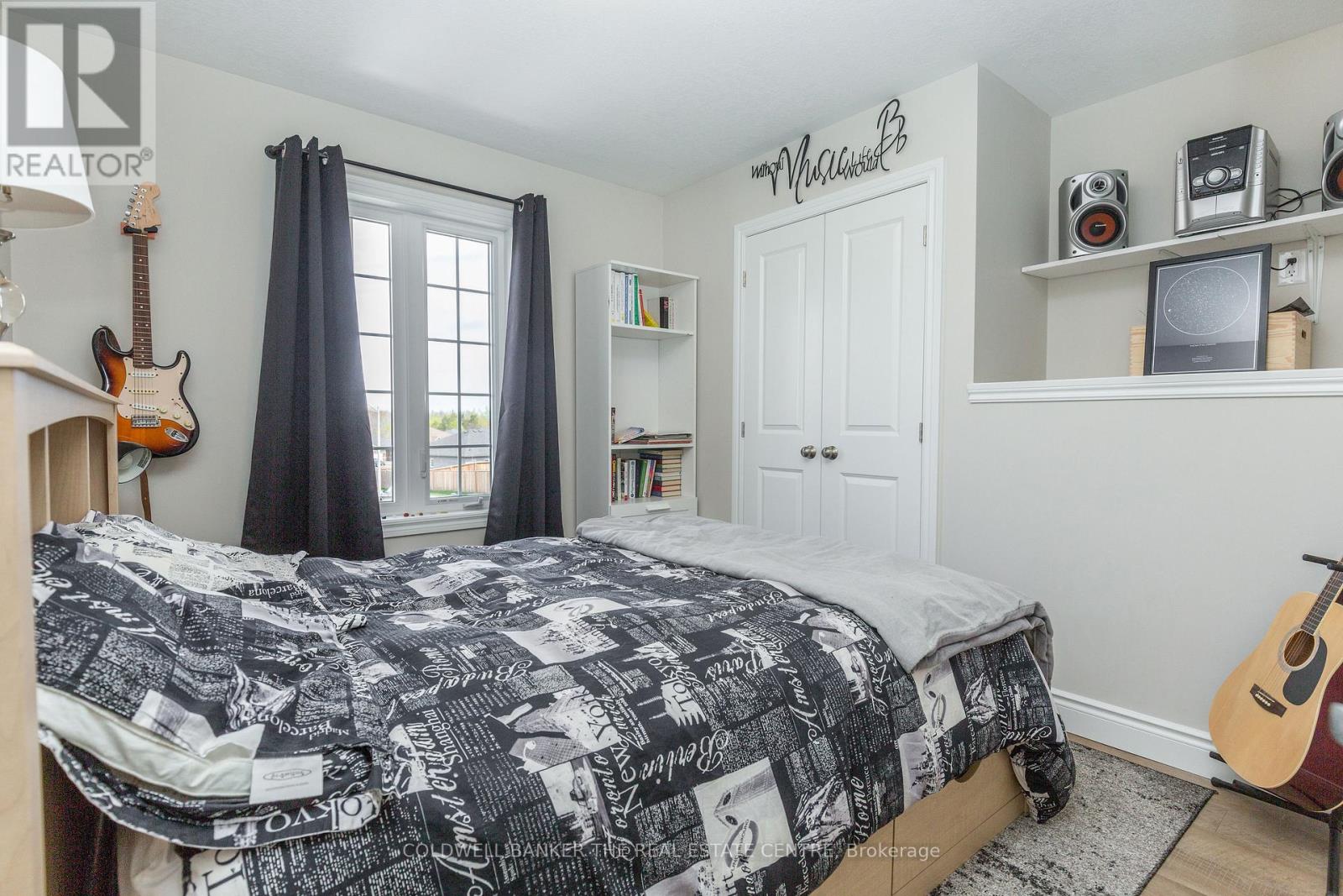 41 Hunter Avenue, Tay, Ontario  L0K 2A0 - Photo 18 - S13141478