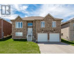 41 HUNTER AVENUE, Tay, Ontario