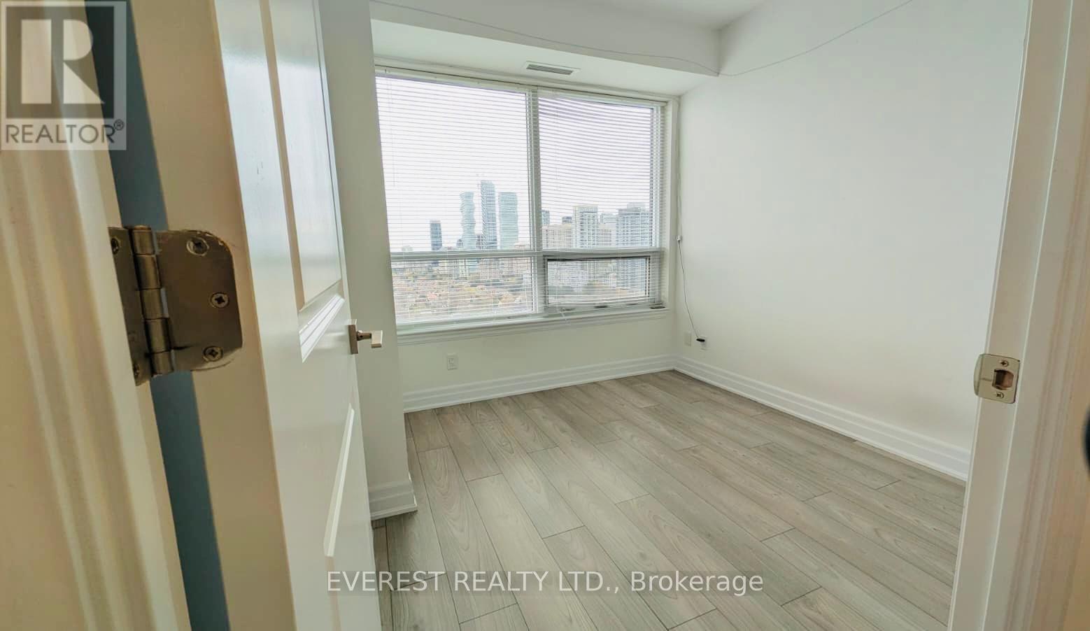 2409 - 36 Elm Drive W, Mississauga, Ontario  L5B 0N3 - Photo 15 - W13141344