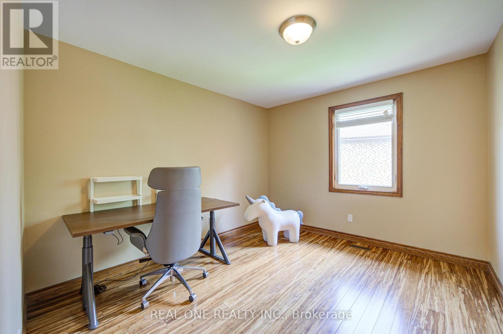 1439 Ballyclare Drive, Mississauga, Ontario  L5C 1J4 - Photo 21 - W13141386