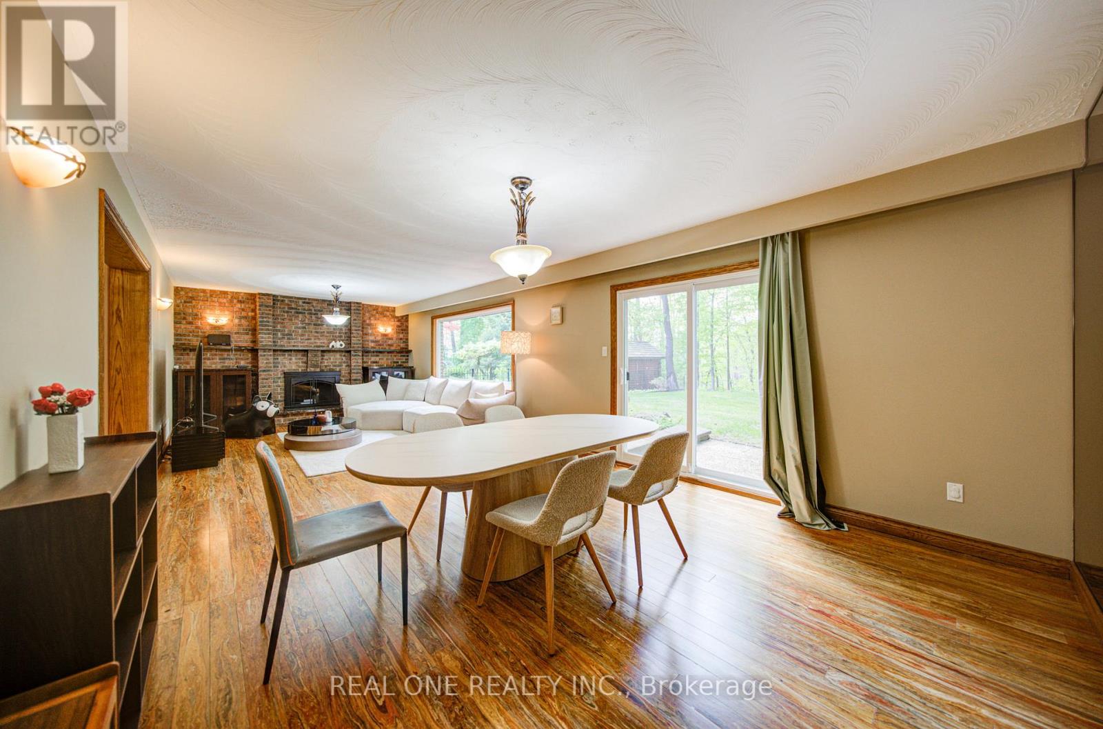 1439 Ballyclare Drive, Mississauga, Ontario  L5C 1J4 - Photo 29 - W13141386