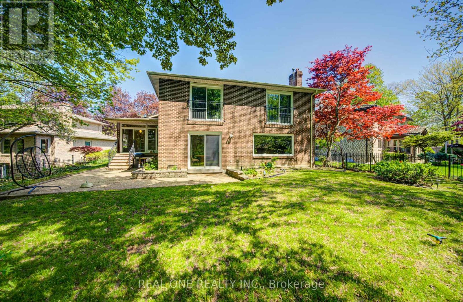 1439 Ballyclare Drive, Mississauga, Ontario  L5C 1J4 - Photo 50 - W13141386