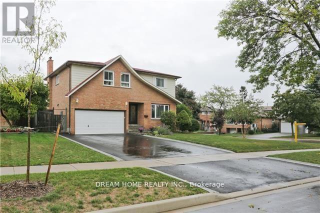 Main - 2425 Carlanne Place, Mississauga, Ontario L5C 3H6 - Photo 2 - W13141428