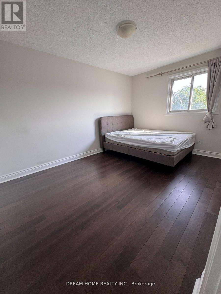 Main - 2425 Carlanne Place, Mississauga, Ontario L5C 3H6 - Photo 21 - W13141428