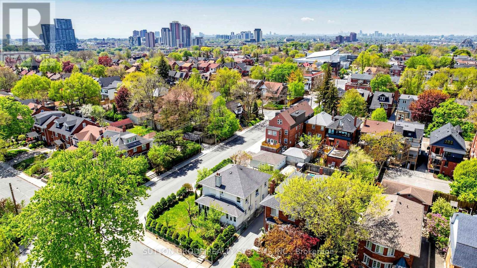 114 Rosemount Avenue, Toronto, Ontario  M6H 3H2 - Photo 47 - W13141474