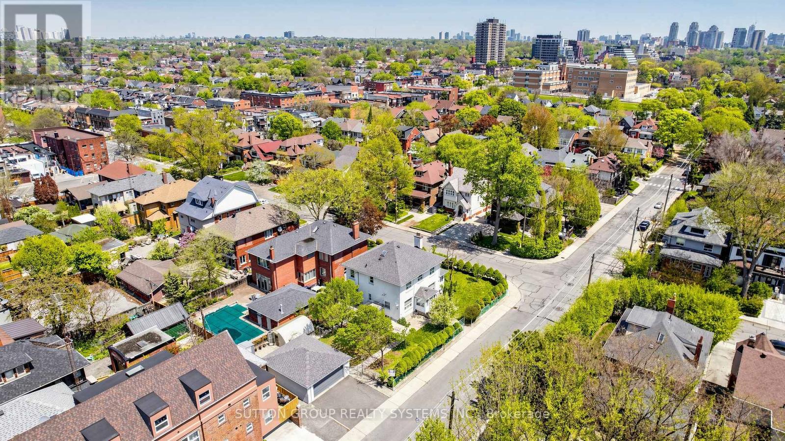 114 Rosemount Avenue, Toronto, Ontario  M6H 3H2 - Photo 50 - W13141474