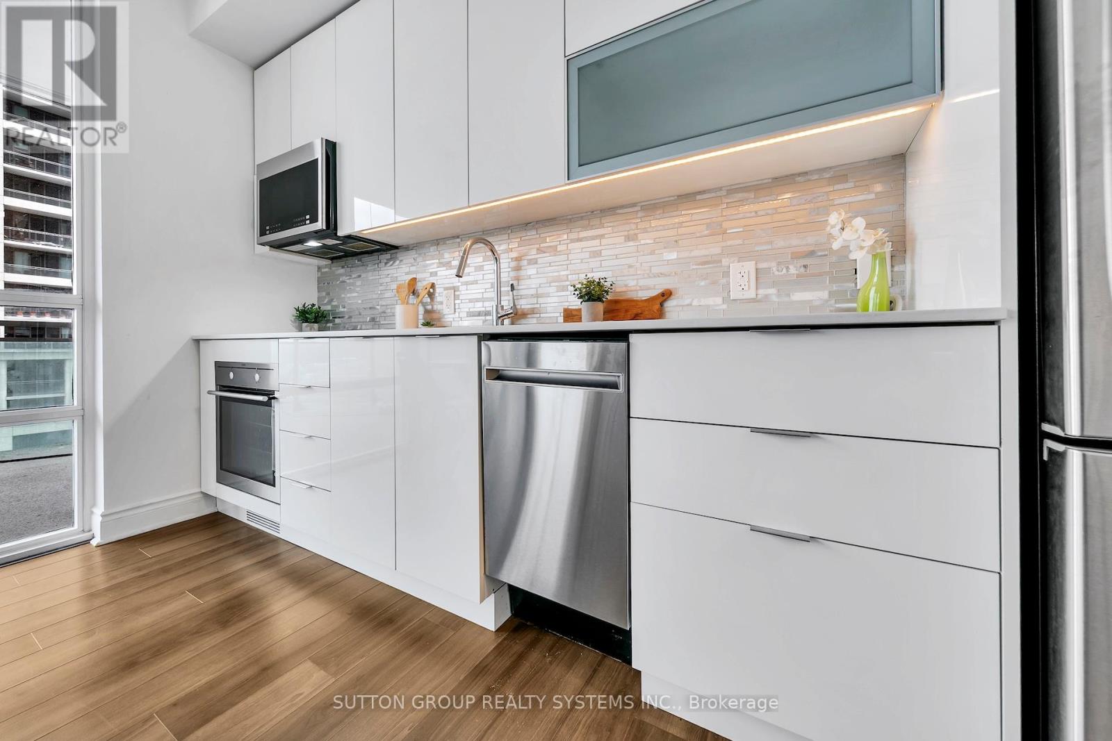 1205 - 16 Brookers Lane, Toronto, Ontario  M8V 0A5 - Photo 18 - W13141484