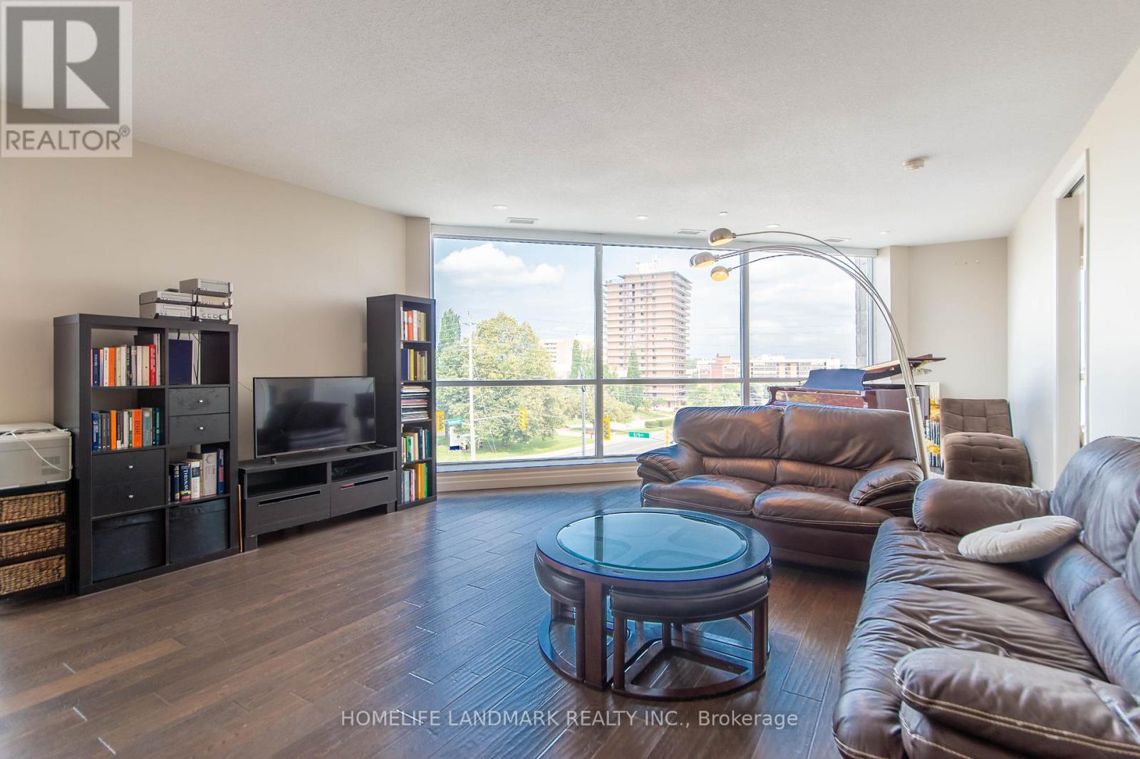 302 - 223 Erb Street W, Waterloo, Ontario  N2L 0B3 - Photo 7 - X13141490