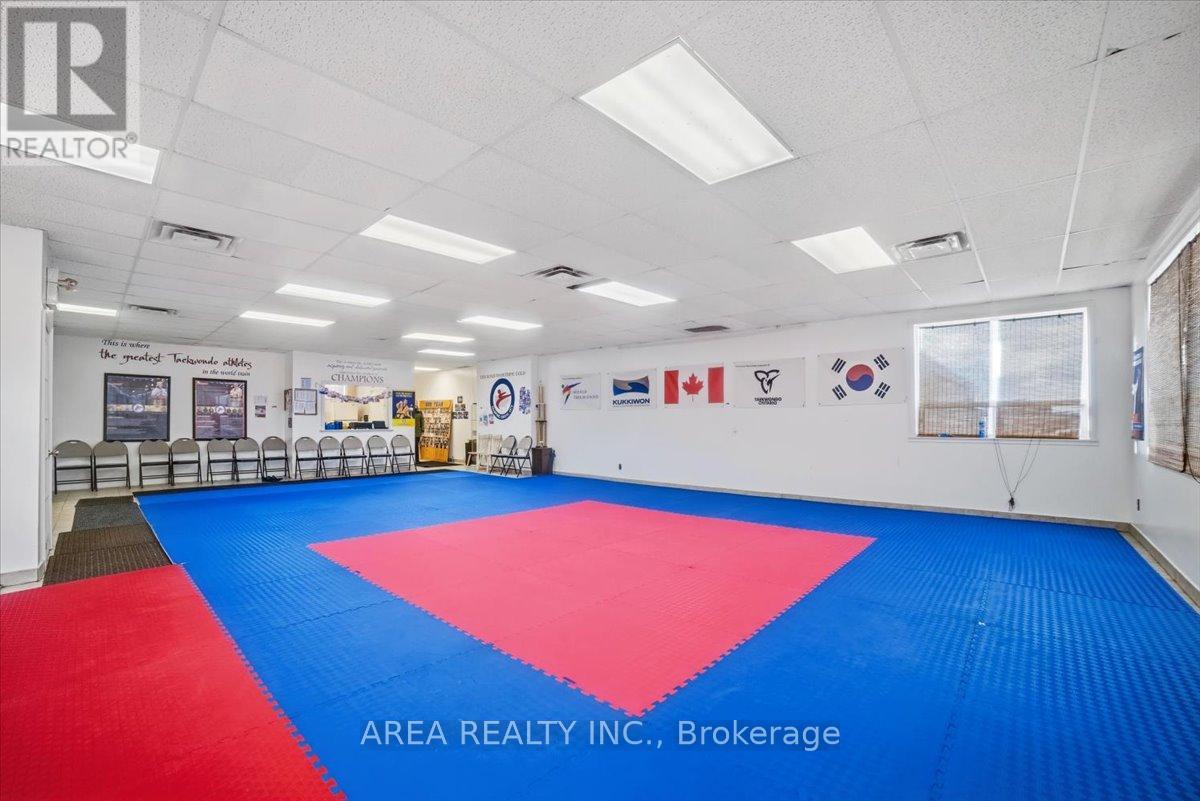 166 Hwy, Hamilton, Ontario L8G 1C3 - Photo 3 - X13141514
