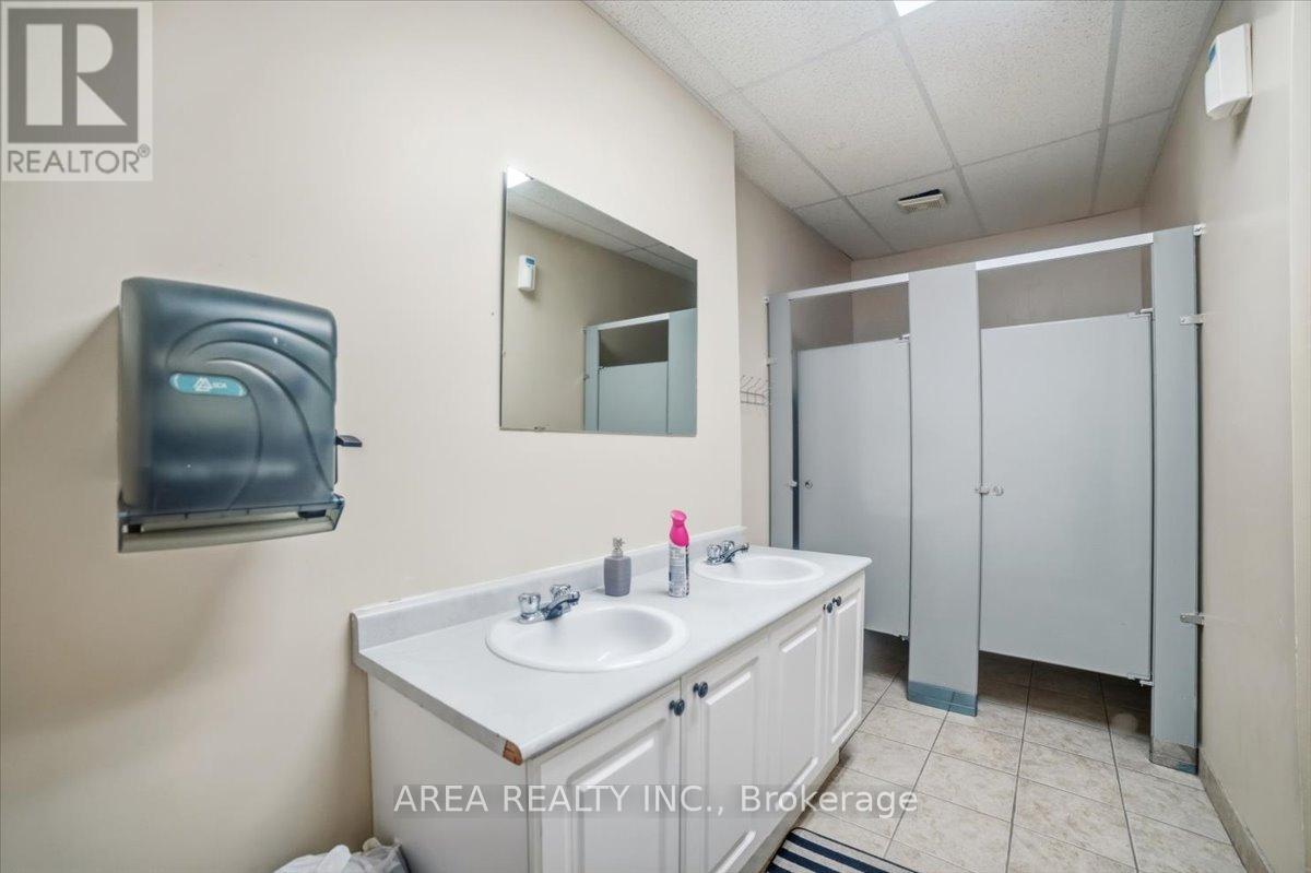 166 Hwy, Hamilton, Ontario L8G 1C3 - Photo 5 - X13141514