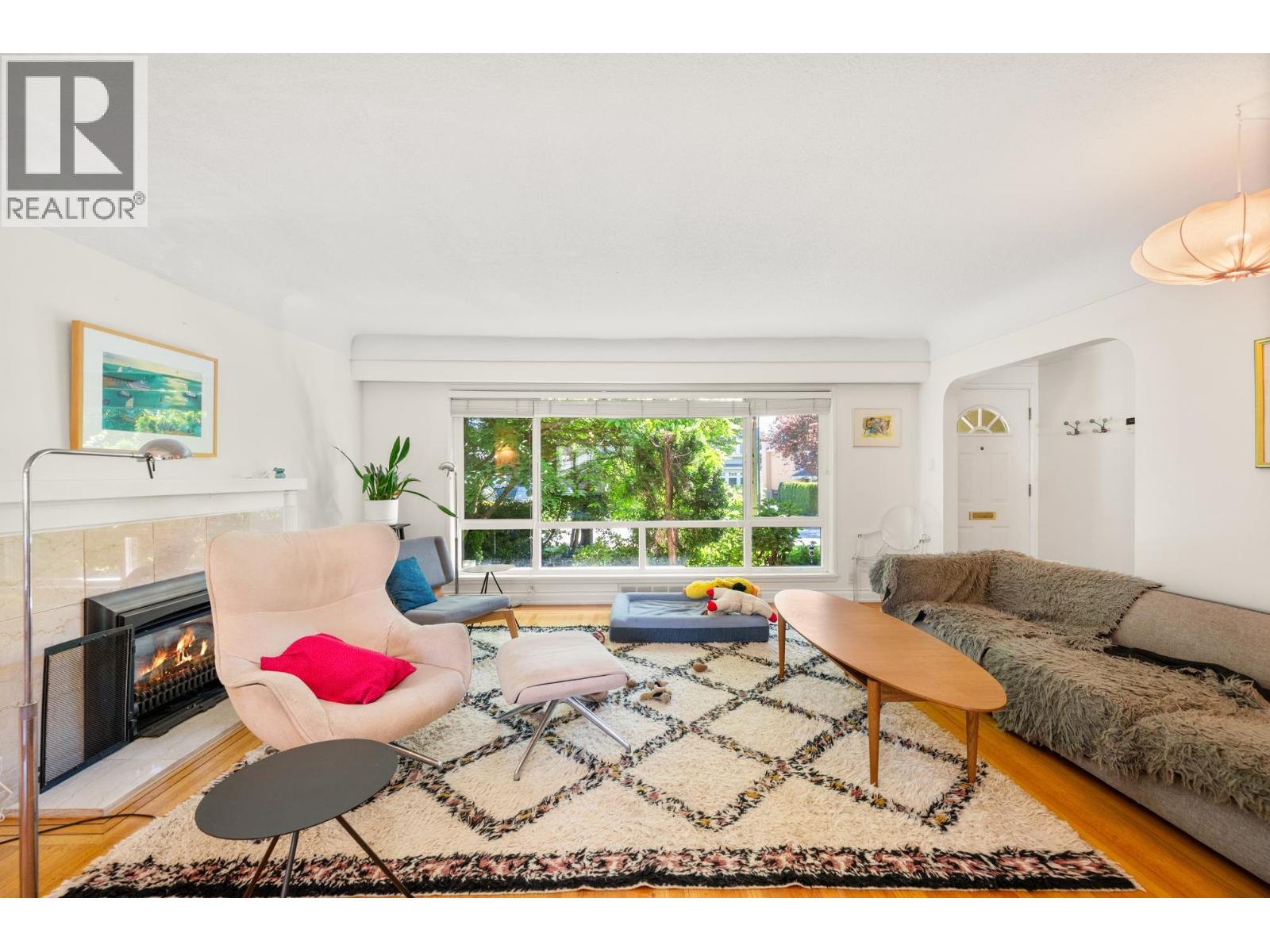 2323 W 23rd Avenue, Vancouver, British Columbia  V6L 1N5 - Photo 4 - R3124374