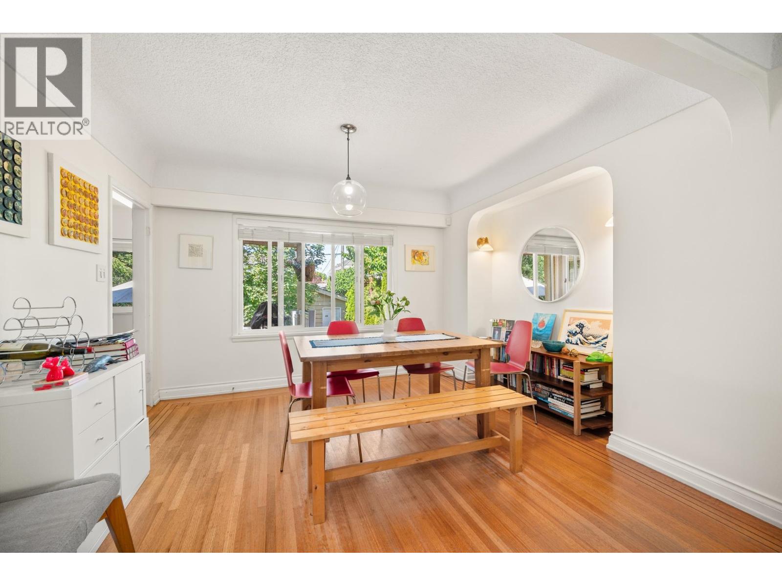 2323 W 23rd Avenue, Vancouver, British Columbia  V6L 1N5 - Photo 5 - R3124374