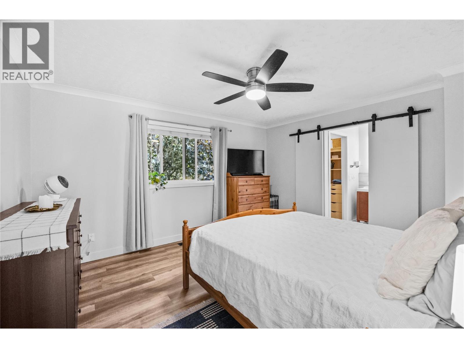 2520 Evergreen Drive, Penticton, British Columbia  V2A 7Y2 - Photo 15 - 10387046