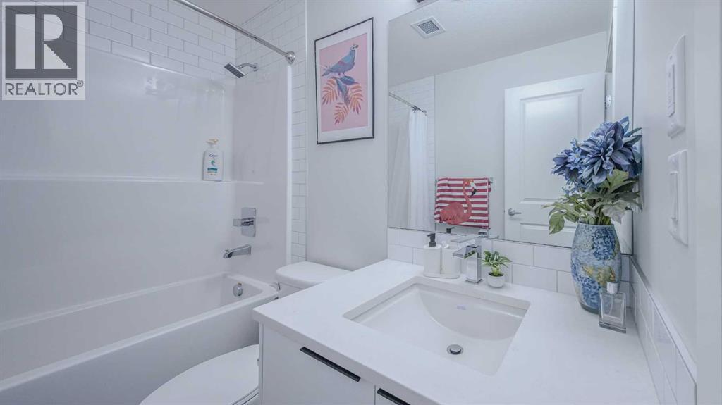 2209, 33 Carringham Gate NW, Calgary, Alberta  T3P 2H6 - Photo 31 - A2291597
