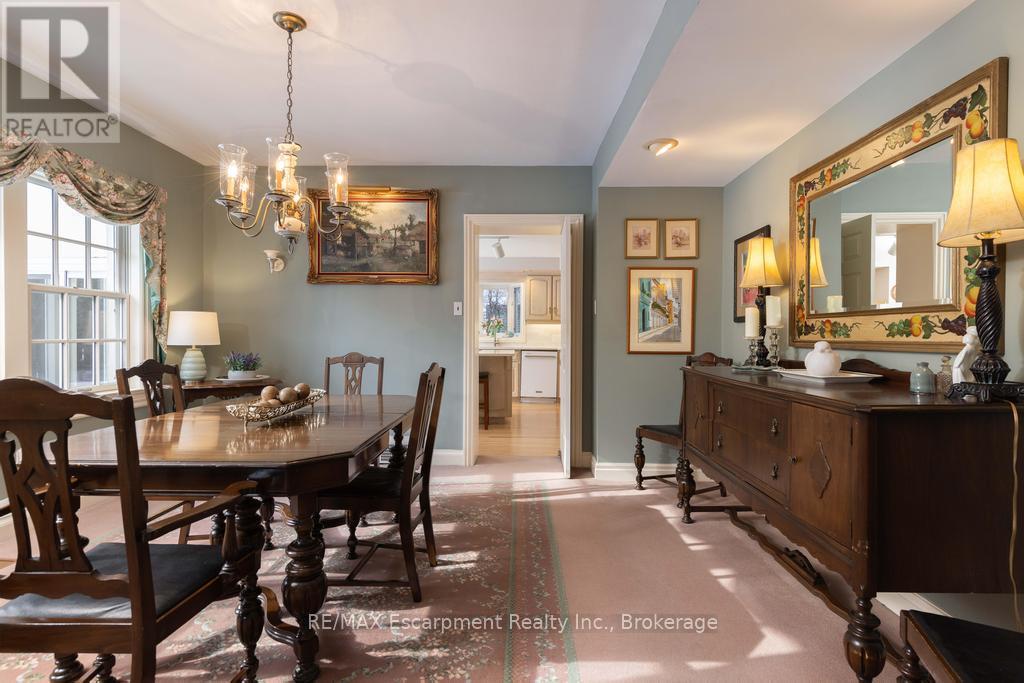 74 Howard Avenue, Oakville, Ontario  L6J 3Y5 - Photo 7 - W12812048