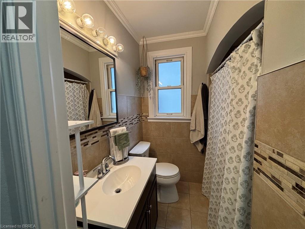 5 Cameron Avenue S Unit# Upper, Hamilton, Ontario  L8K 2W7 - Photo 11 - 40830970