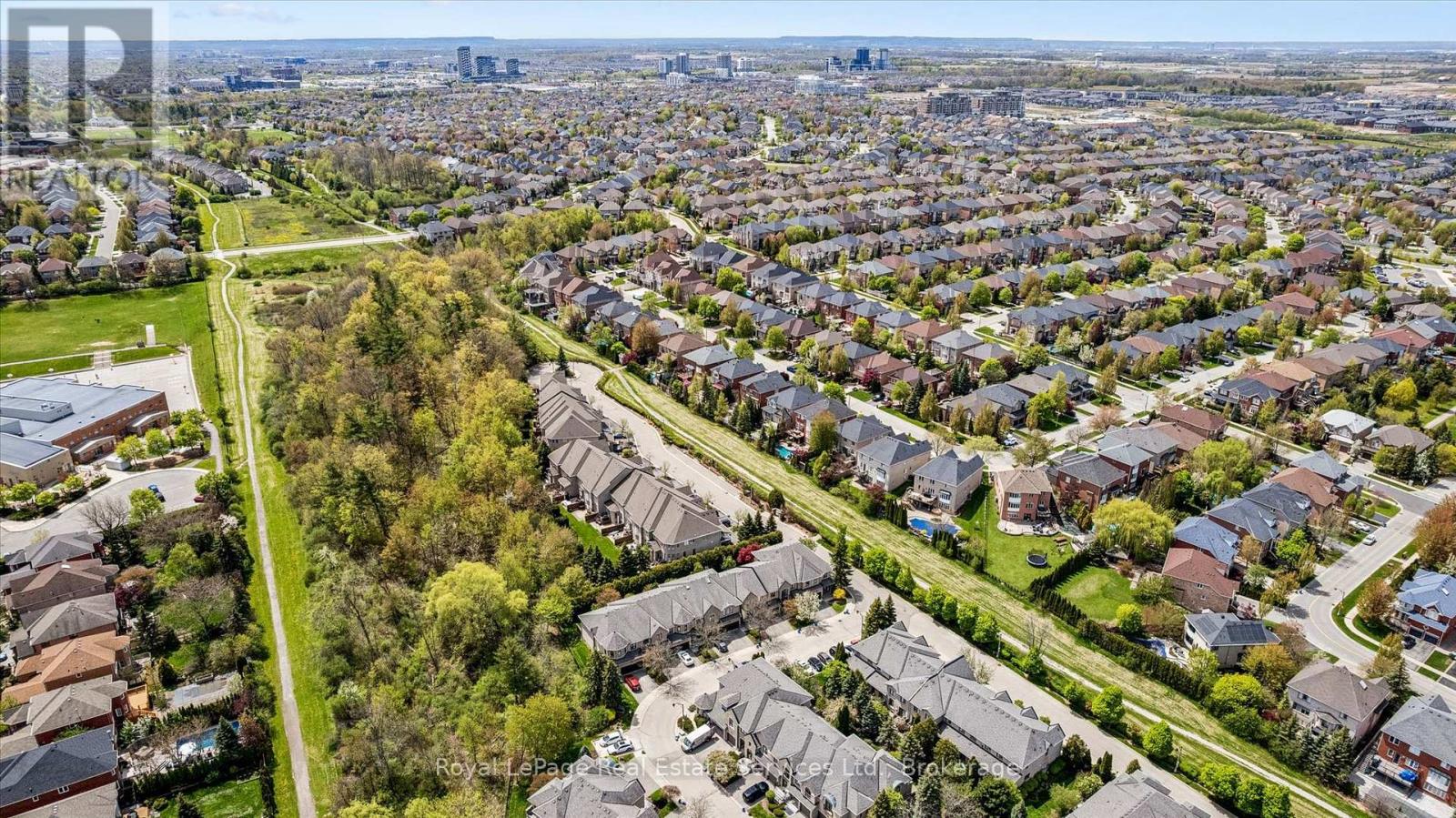 32 - 2250 Rockingham Drive, Oakville, Ontario  L6H 6J3 - Photo 32 - W13141564