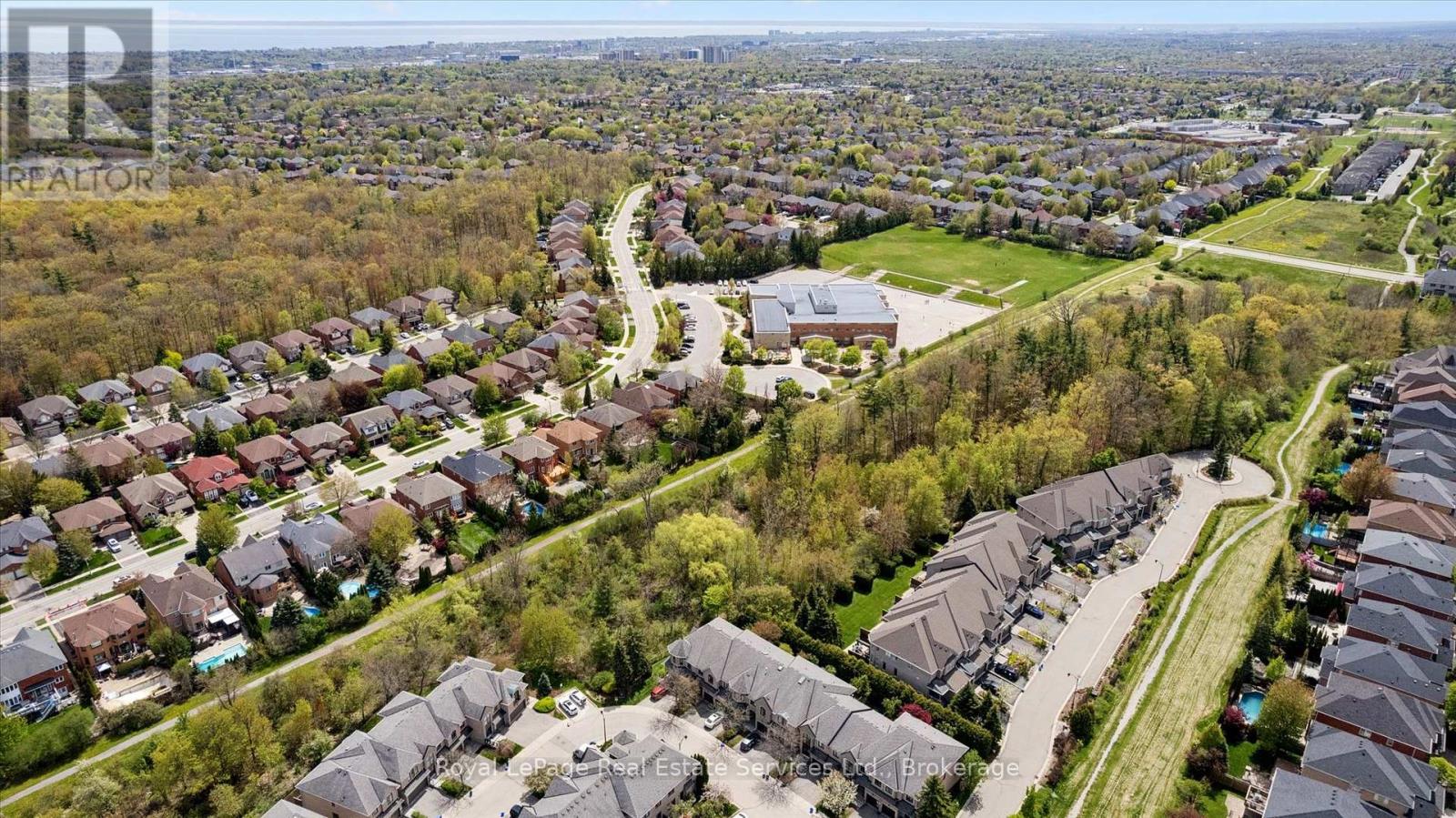 32 - 2250 Rockingham Drive, Oakville, Ontario  L6H 6J3 - Photo 37 - W13141564
