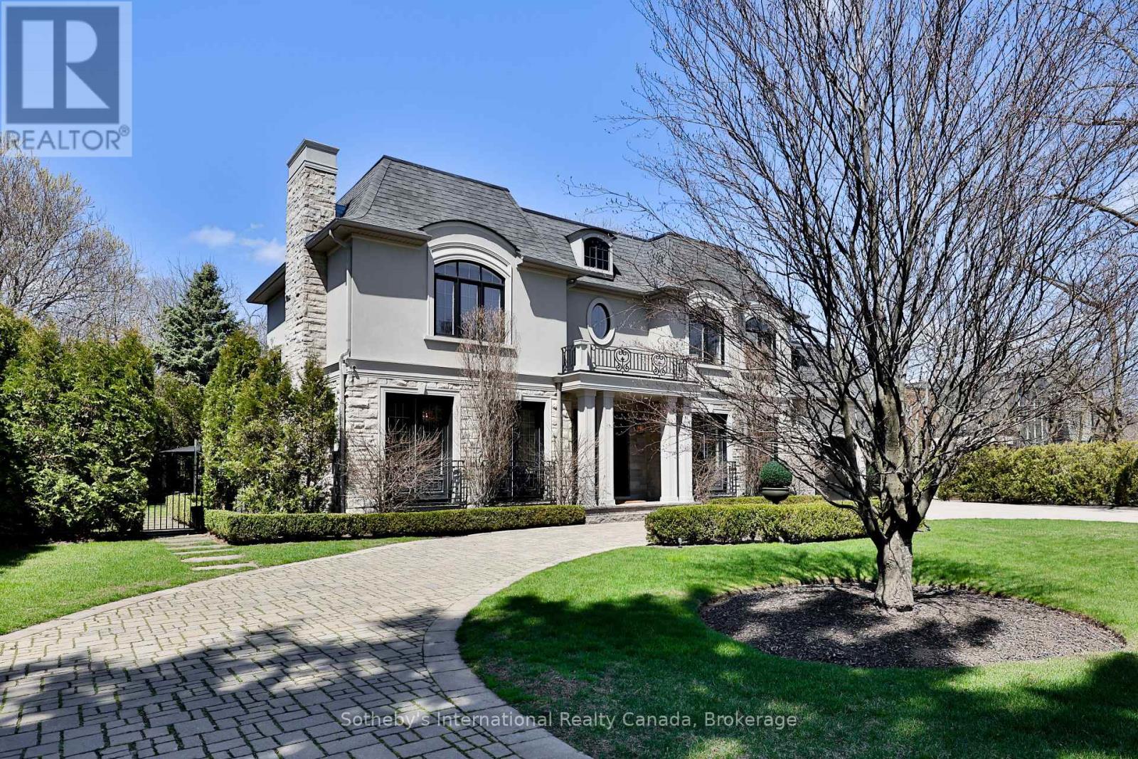 1497 Lakeshore Road W, Oakville, Ontario  L6L 1G5 - Photo 2 - W13141602
