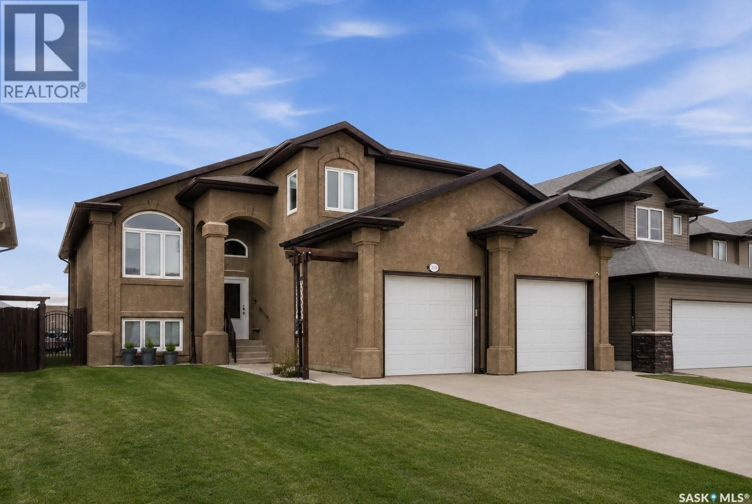 335 McCallum LANE, Saskatoon, Saskatchewan