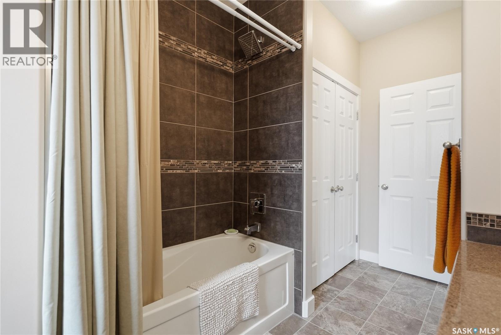335 Mccallum Lane, Saskatoon, Saskatchewan  S7R 0C3 - Photo 42 - SK036137
