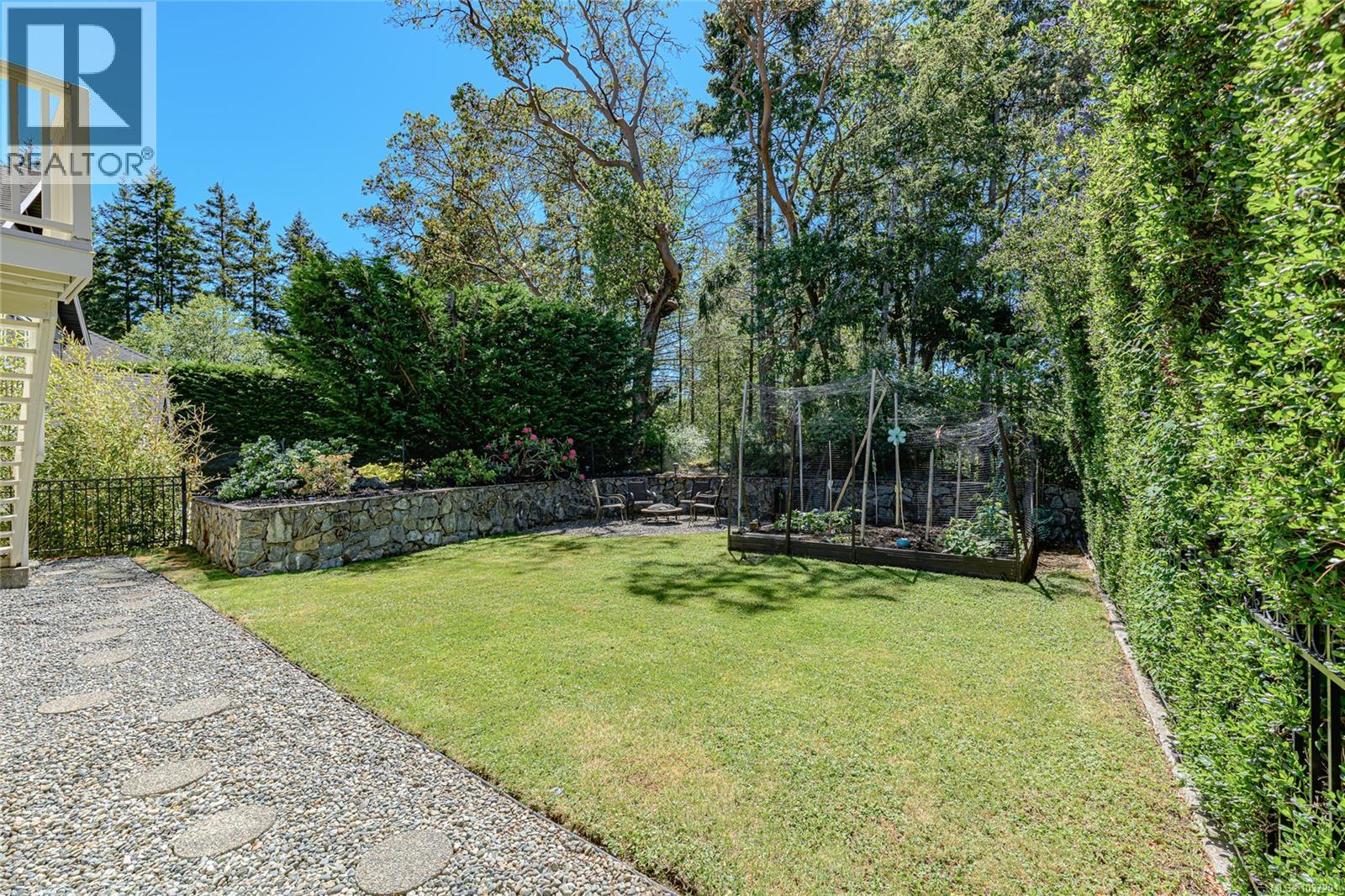 983 Arngask Ave, Langford, British Columbia  V9B 0G4 - Photo 11 - 1037201