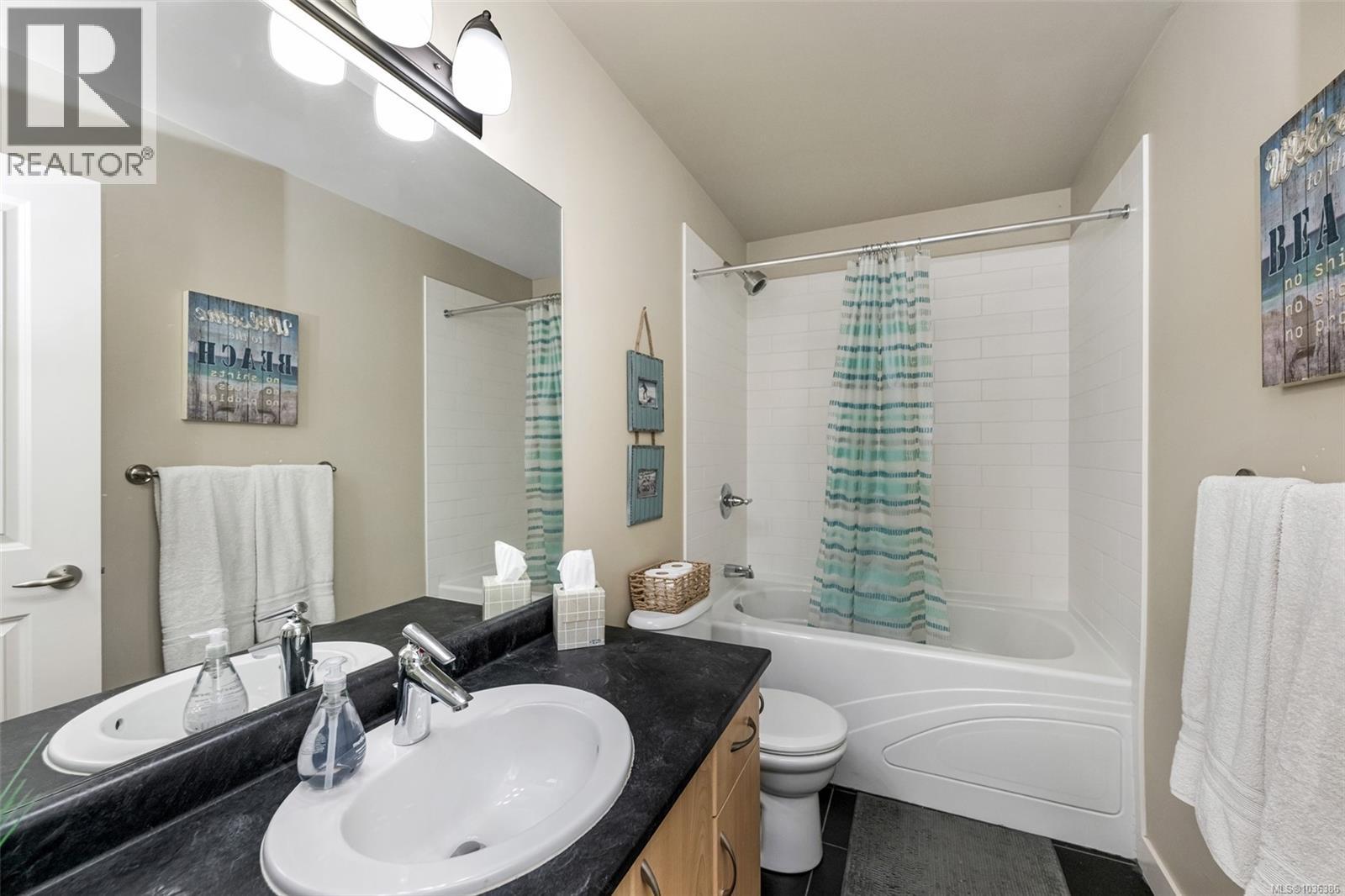42 Degoutiere Pl, View Royal, British Columbia  V9B 0H3 - Photo 14 - 1036386