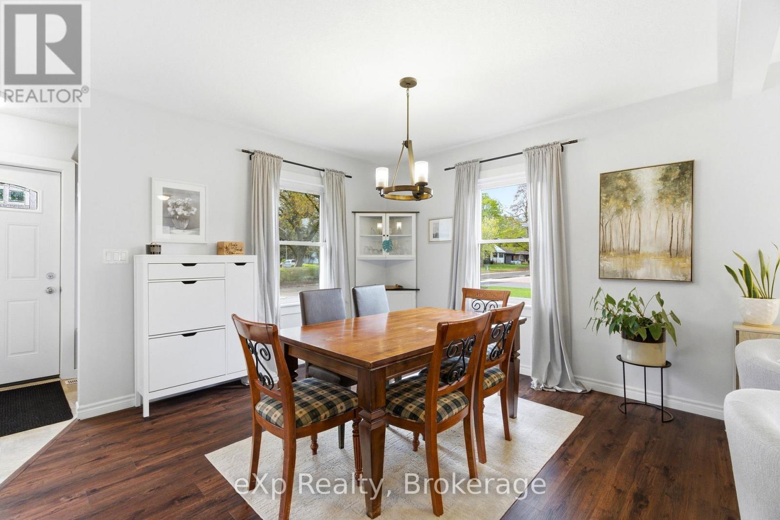 52 Avondale Avenue, Stratford, Ontario N5A 6M4 - Photo 11 - X13141560