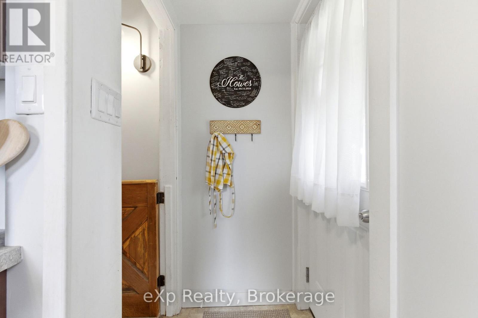 52 Avondale Avenue, Stratford, Ontario N5A 6M4 - Photo 21 - X13141560