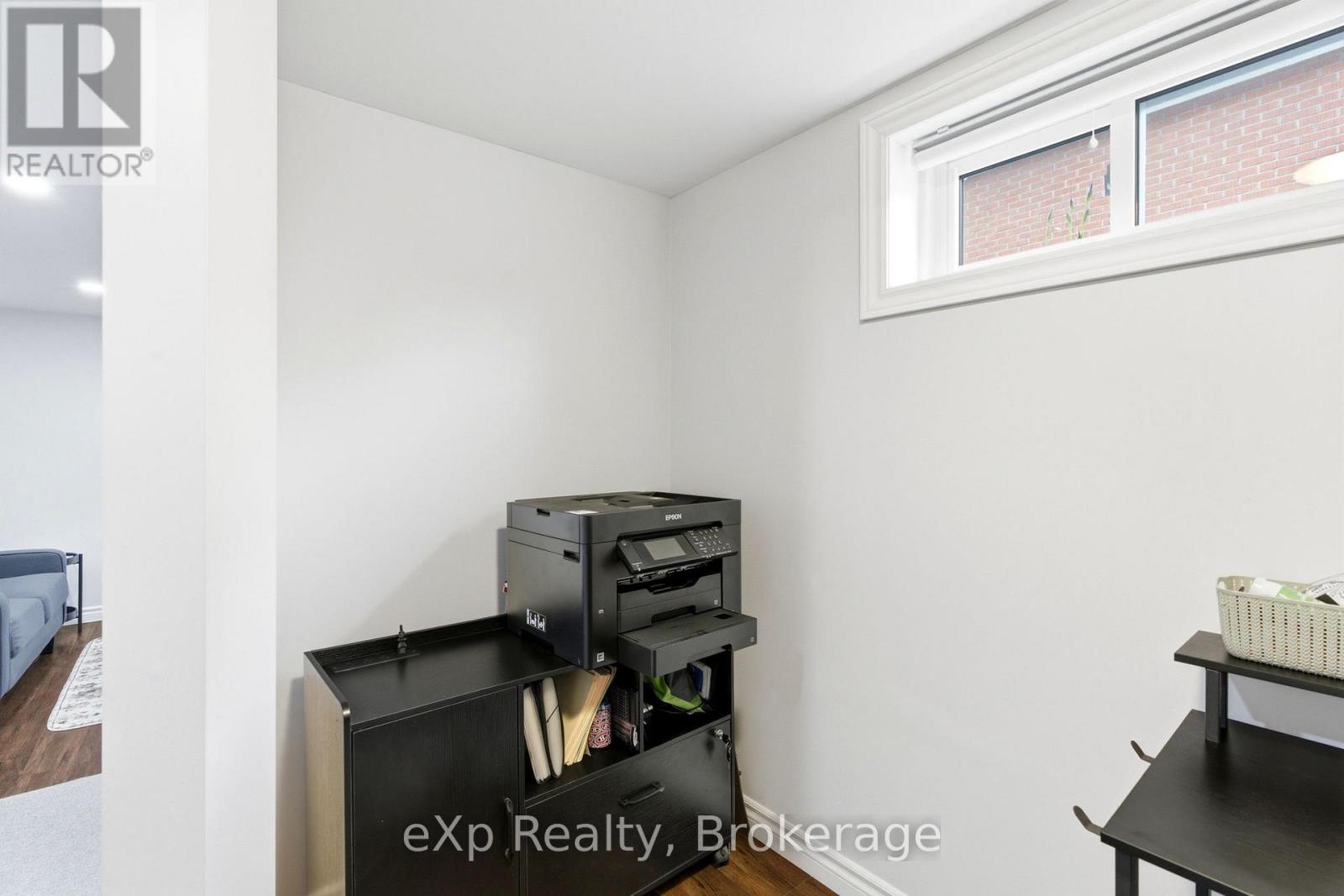 52 Avondale Avenue, Stratford, Ontario N5A 6M4 - Photo 28 - X13141560