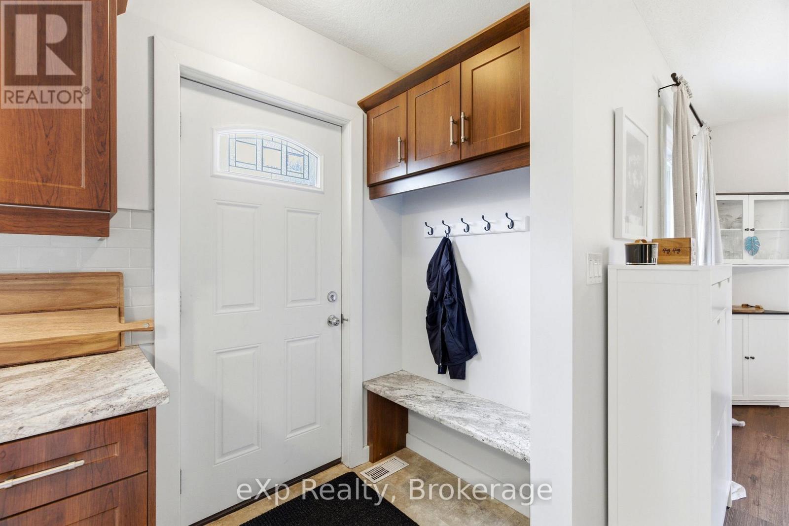 52 Avondale Avenue, Stratford, Ontario N5A 6M4 - Photo 5 - X13141560
