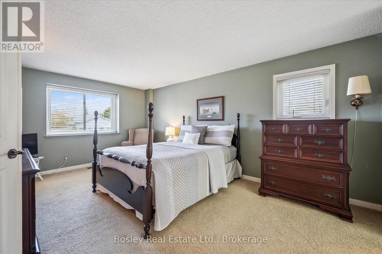 176 Westvale Drive, Waterloo, Ontario  N2T 1C2 - Photo 24 - X13141582